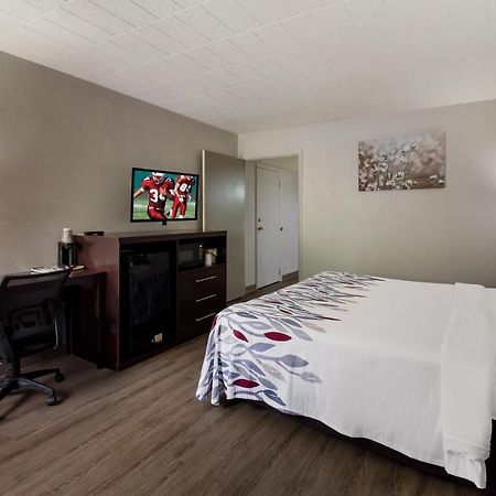 Red Roof Inn ニュー・スタントン エクステリア 写真