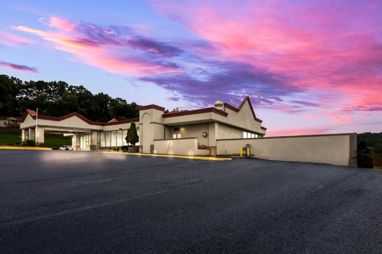 Red Roof Inn ニュー・スタントン エクステリア 写真