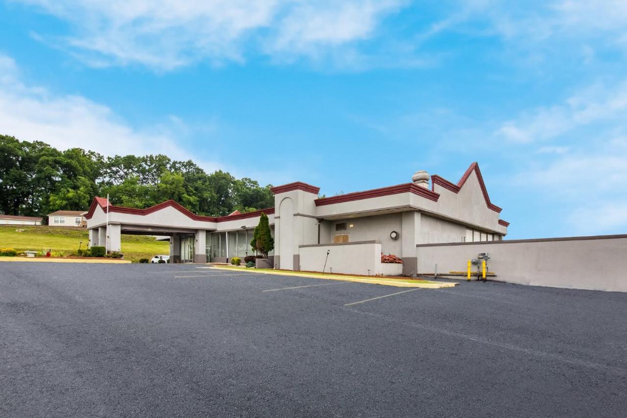 Red Roof Inn ニュー・スタントン エクステリア 写真