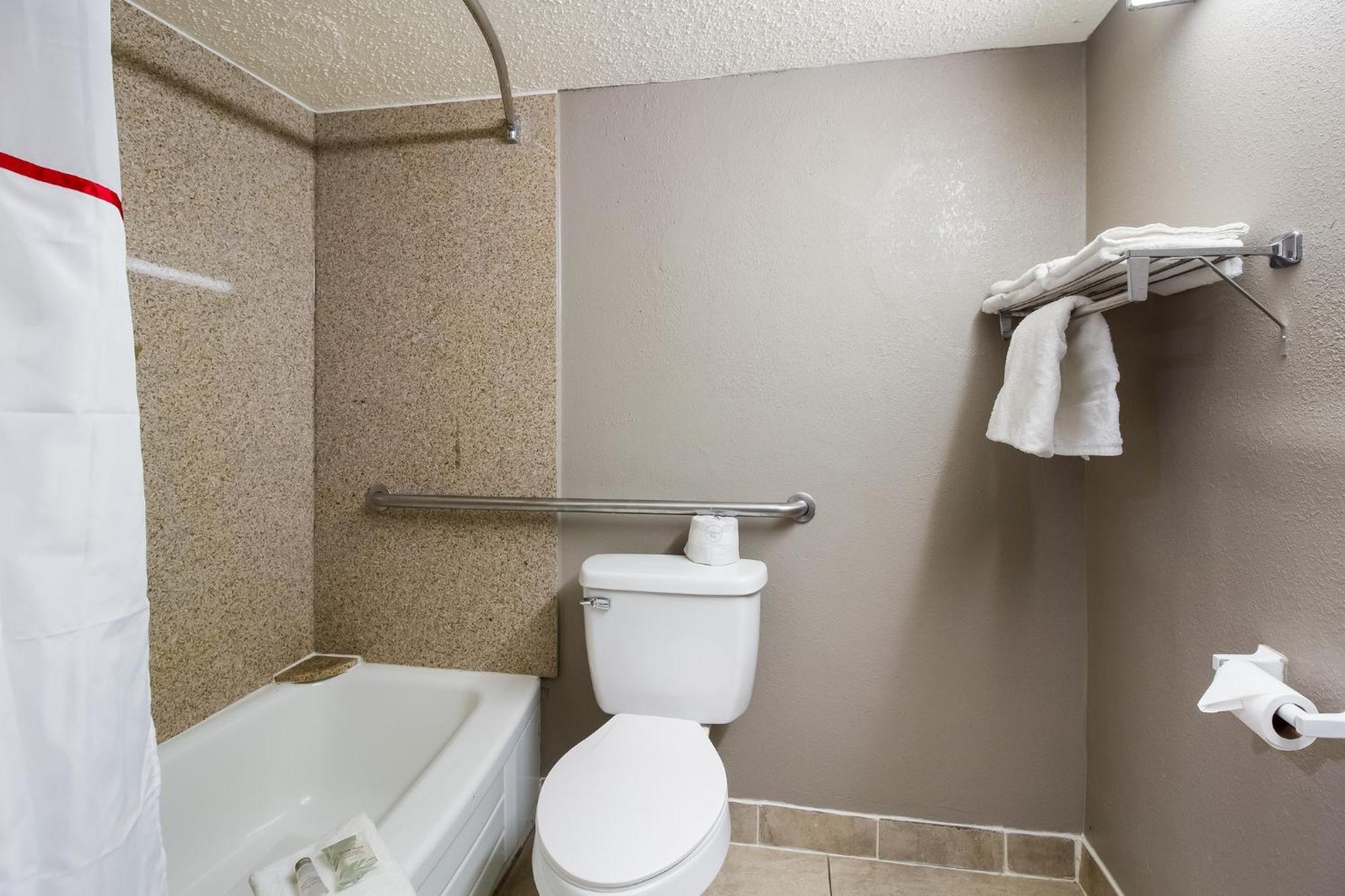 Red Roof Inn ニュー・スタントン エクステリア 写真
