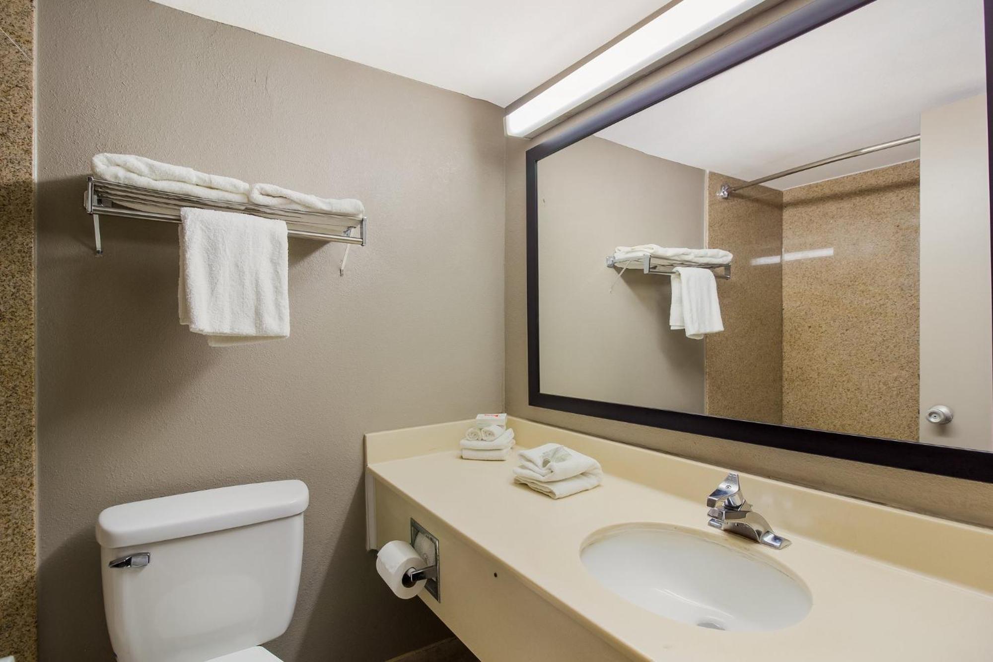 Red Roof Inn ニュー・スタントン エクステリア 写真