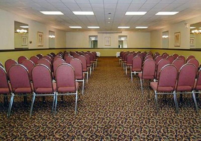 Red Roof Inn ニュー・スタントン エクステリア 写真